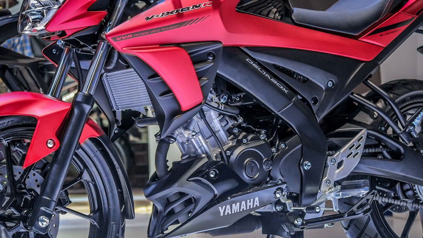 Yamaha FZ150i 2017 có giá từ 2150 USD